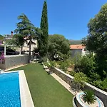 Nada * Zaton (Dubrovnik-Neretva)