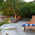 Nada * Zaton (Dubrovnik-Neretva)