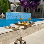 Nada Zaton (Dubrovnik-Neretva)