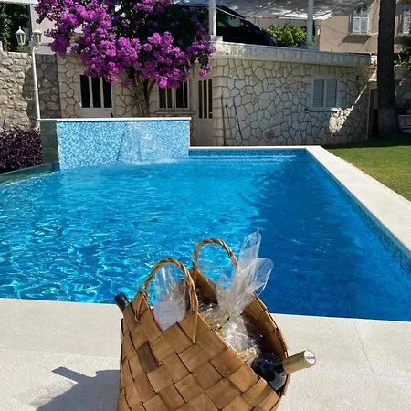 Villa Nada *