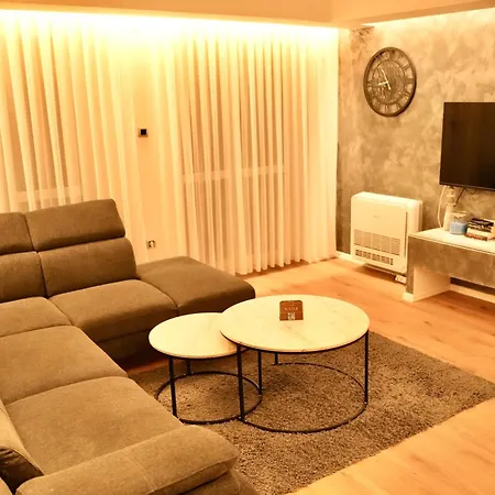 Nada Villa