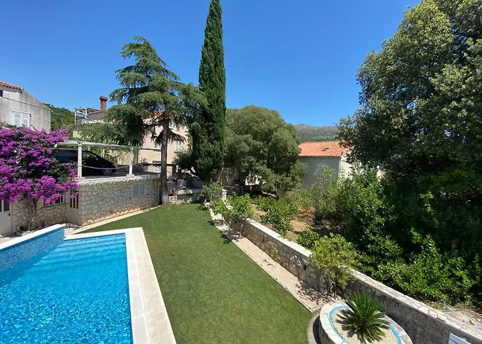 Nada * Zaton (Dubrovnik-Neretva)